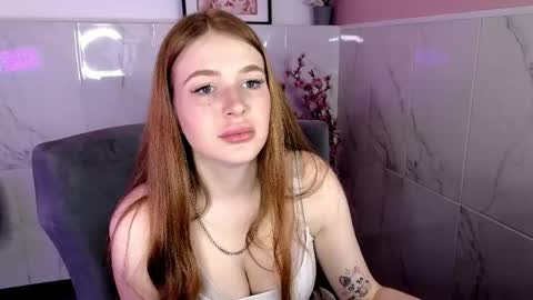 sollarkristy online show from May 14, 6:42 am