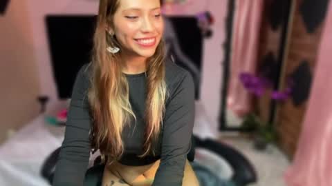 soluai online show from March 2, 11:33 pm