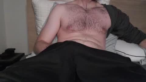 Snapshot of someone007980 chatting on February 19, 8:49 pm Someone007980 online show from February 19, 8:49 pm