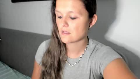 Snapshot of someonesday chatting on October 29, 6:15 am SomeonesDay online show from October 29, 6:15 am