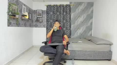 son_hades online show from March 30, 3:29 am