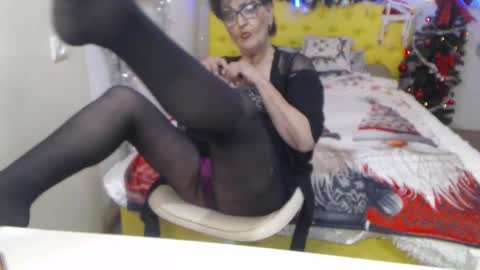 Snapshot of sondrariddle chatting on January 10, 3:07 am sondrariddle online show from January 10, 3:07 am