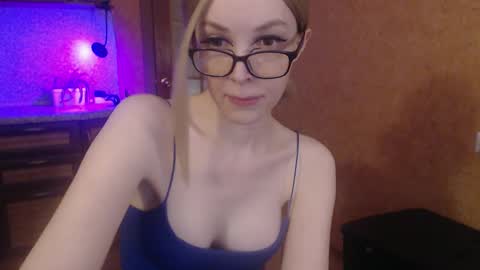 sonia209944 online show from March 5, 2:23 pm
