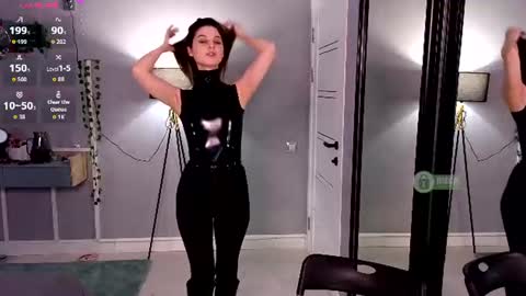 Sonia online show from June 17, 4:08 pm