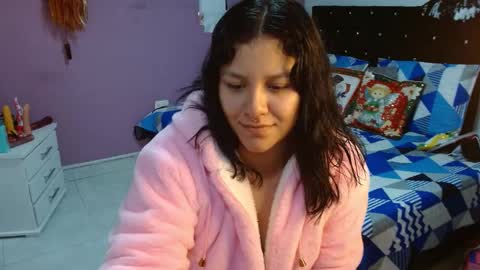 sonialatin69 online show from December 21, 8:07 am