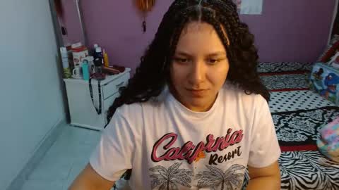 sonialatin69 online show from December 30, 4:29 pm