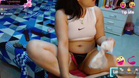 sonialatin69 online show from February 12, 10:04 pm