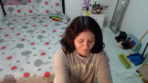 sonialatin69 online show from March 30, 12:17 pm