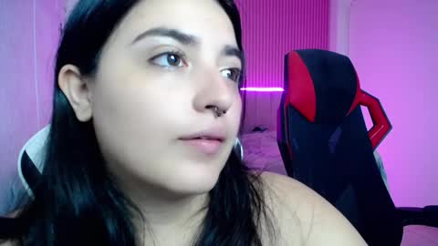 Snapshot of sonic_jess07 chatting on June 7, 9:57 am sonic_jess07 online show from June 7, 9:57 am