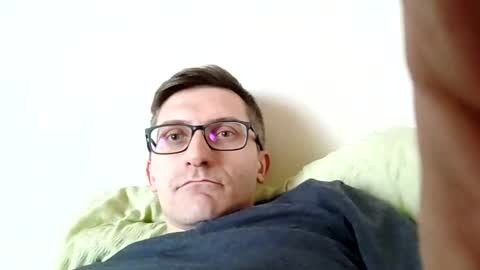 Snapshot of sonicegay chatting on January 5, 11:26 am sonicegay online show from January 5, 11:26 am