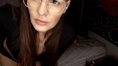 Sonnie Day online show from March 4, 7:47 am