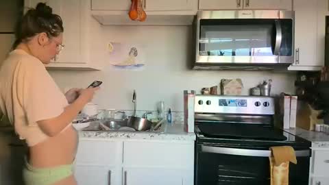 Sonnie Day online show from March 4, 11:55 pm