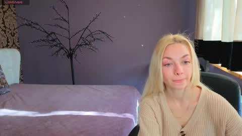 Sonya online show from May 4, 5:47 am