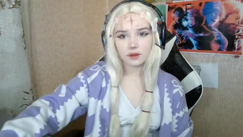 Mila online show from April 8, 4:18 pm