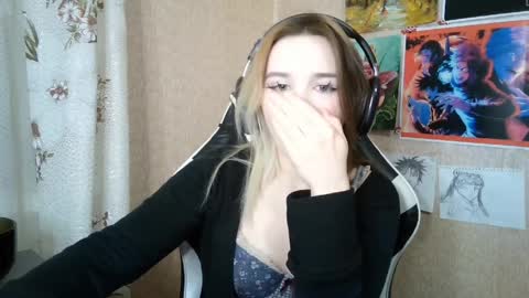 Mila online show from April 12, 6:02 pm