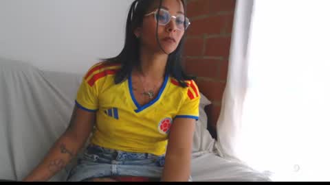 Sophi Bonny online show from June 23, 7:01 pm