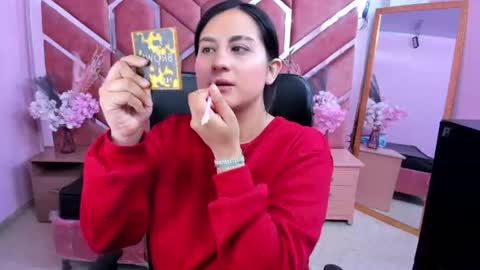 Snapshot of sophi_hardd chatting on July 13, 1:58 pm sophi_hardd online show from July 13, 1:58 pm