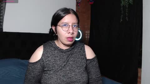 Snapshot of sophia_666_ chatting on January 19, 2:57 am Sophia online show from January 19, 2:57 am