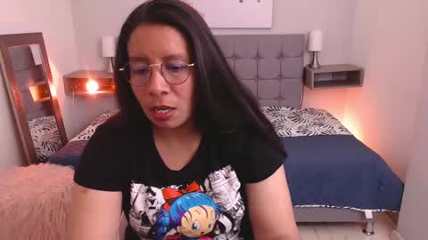 Snapshot of sophia_666_ chatting on September 10, 3:50 am Sophia online show from September 10, 3:50 am