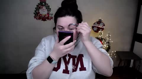 sophia__olsen online show from December 16, 6:29 am