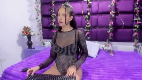 Snapshot of sophia_daccord chatting on April 2, 1:31 pm sophia_daccord online show from April 2, 1:31 pm