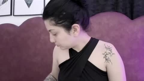 Snapshot of sophia_dk chatting on May 1, 3:05 pm sophia hottie online show from May 1, 3:05 pm