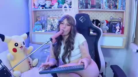 Soph online show from March 3, 3:40 pm