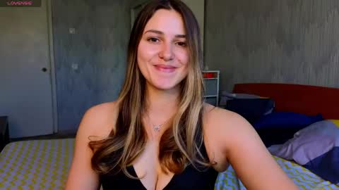 Snapshot of sophia_euphoria chatting on May 11, 11:16 am Sophia online show from May 11, 11:16 am