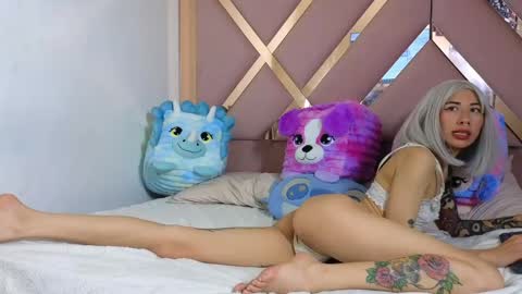 Snapshot of sophia_grand chatting on June 2, 7:10 am Sophia Grand online show from June 2, 7:10 am