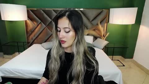 Sofia online show from February 5, 2:16 pm