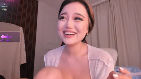 QUEEN OF SQUIRT online show from January 18, 7:15 pm