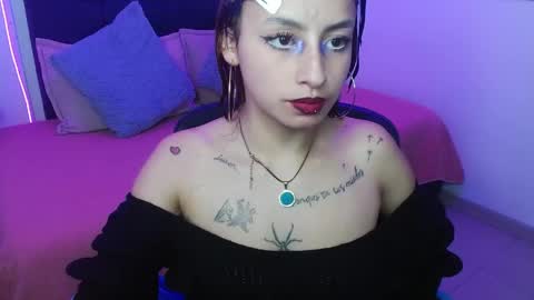 Snapshot of sophia_xx3 chatting on June 10, 2:45 am Shophi online show from June 10, 2:45 am
