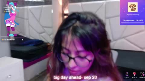 Snapshot of sophiaa_7 chatting on September 14, 11:42 am Sophi online show from September 14, 11:42 am