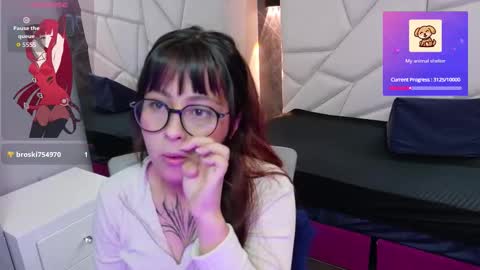 Snapshot of sophiaa_7 chatting on September 17, 2:30 pm Sophi online show from September 17, 2:30 pm