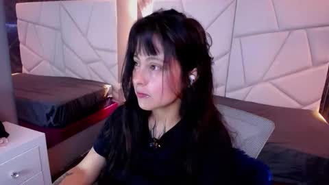 Snapshot of sophiaa_7 chatting on February 12, 11:16 am Sophi online show from February 12, 11:16 am