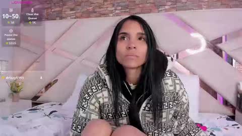 Sophia Paris online show from October 20, 3:18 am