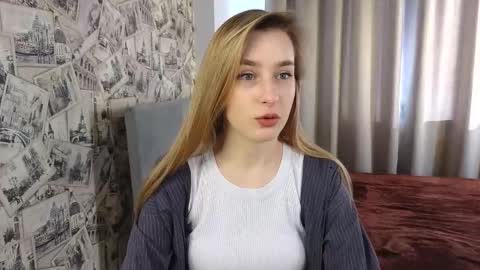 Anna online show from March 9, 6:06 am