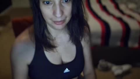 sophiadover online show from April 21, 2:51 am