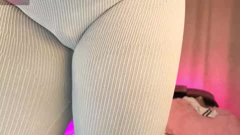 Sophia online show from February 25, 9:30 am