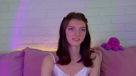 SophiaProve online show from December 1, 4:45 pm