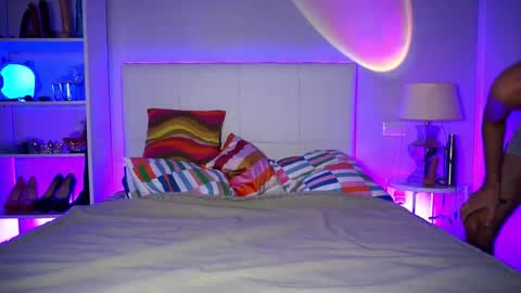 Snapshot of sophiasapphire98 chatting on October 2, 9:22 pm SophiaSapphire online show from October 2, 9:22 pm