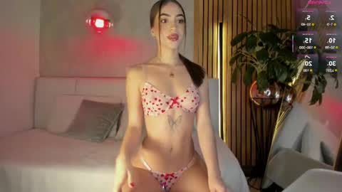 Sophi  online show from July 11, 2:58 am