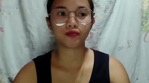 sophie_193 online show from April 18, 6:01 pm