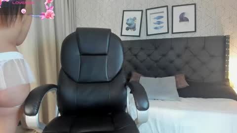 sophie__blare online show from November 6, 7:04 pm