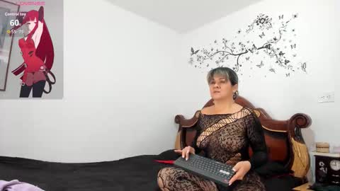 Sophie online show from January 12, 6:46 pm