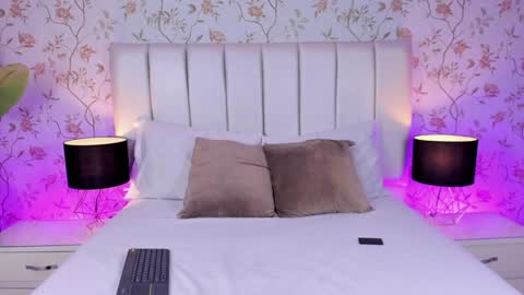 Sofia  santodomingo online show from December 27, 7:35 pm