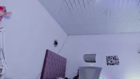 sophie doll online show from February 4, 5:30 pm