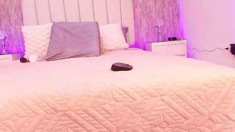 sophie online show from November 21, 11:53 am