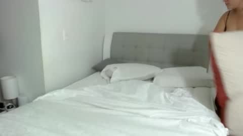 Sofa online show from March 3, 2:07 am