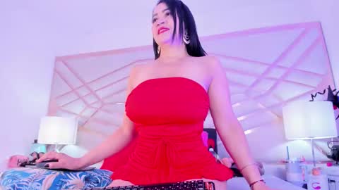 sophie_newton online show from November 13, 12:04 pm